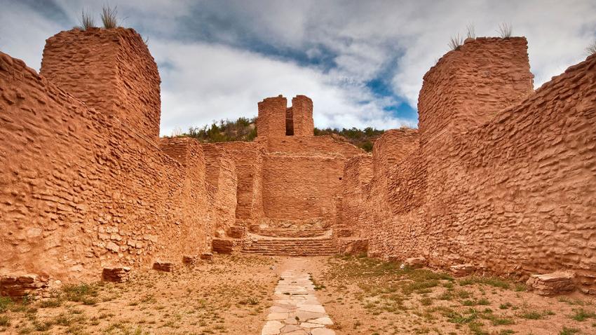 New Mexico’s American Indian population crashed 100 years after Europeans arrived